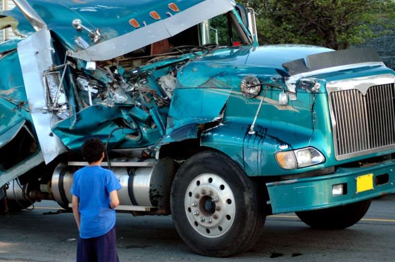 semi-truck-wreck